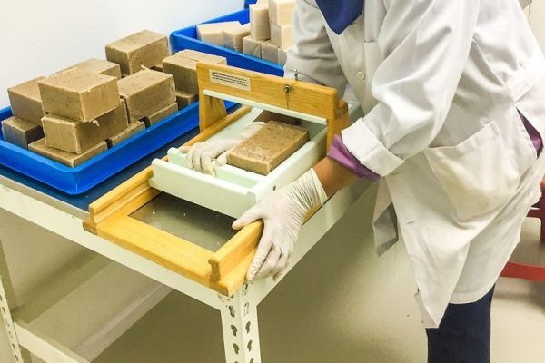 Fabrication de cosmétiques au Maroc – Production maîtrisée pour professionnels (3)